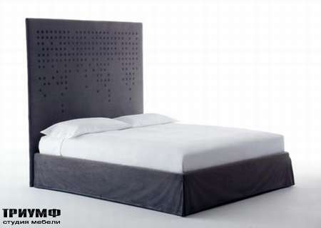 Итальянская мебель Orizzonti - кровать с изголовьем Tabula