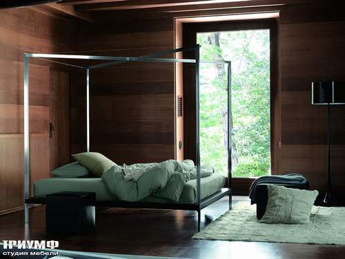 Итальянская мебель Ivano Redaelli - Кровать с базой под балдахин System 4