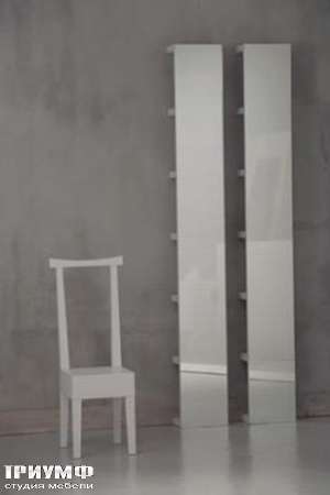 Итальянская мебель Orizzonti - стул и прямоугольное высокое зеркало Moheli