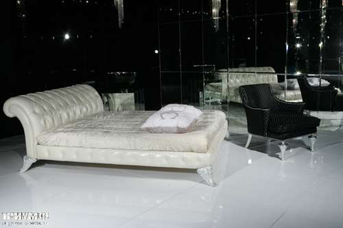 Итальянская мебель Cornelio Cappellini - Кровать двухспальная, серебро, кожа