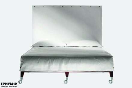 Итальянская мебель Driade - Кровать с высоким изголовьем