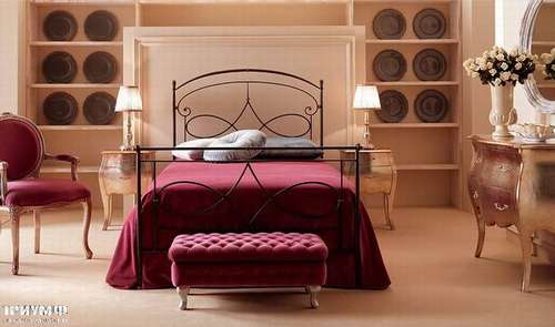 Итальянская мебель Giusti Portos - Кровать с пуфом Gioly